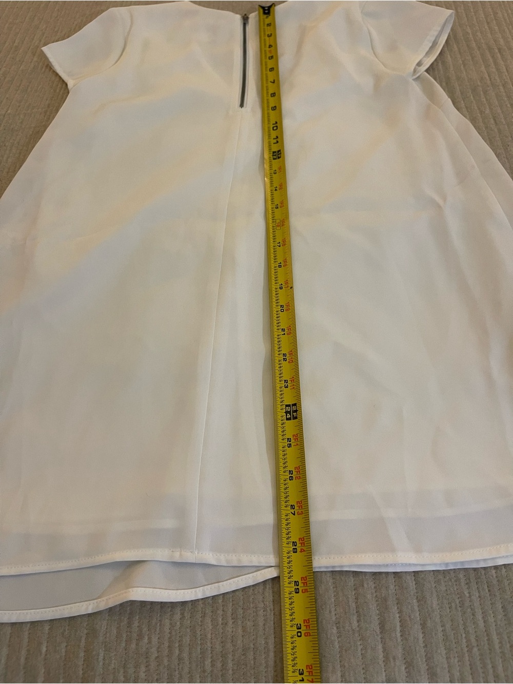Tobi Women's White Polyester V-Neck Short Sleeve Knee Length Shift Dress Size S - Picture 5 of 5
